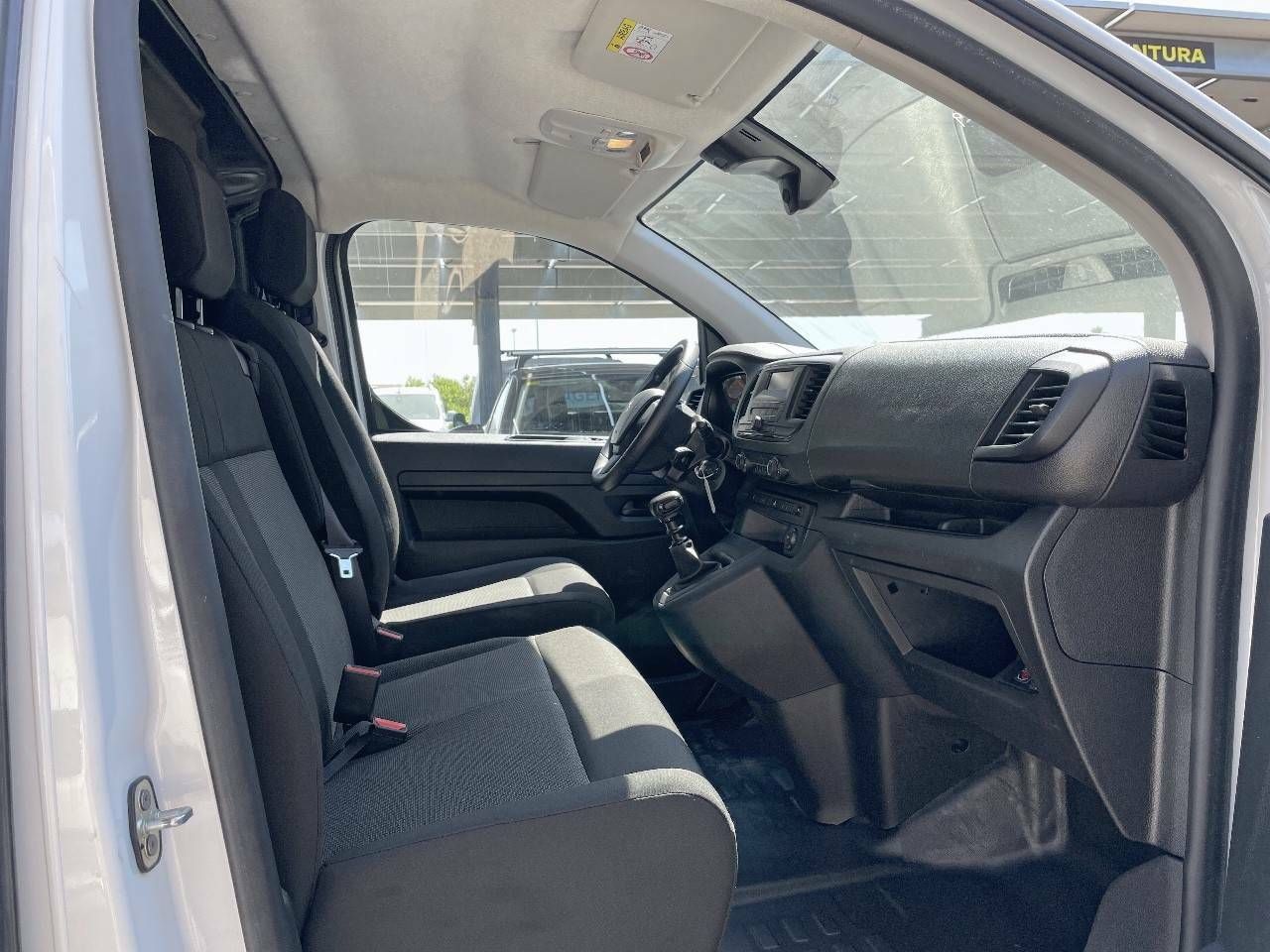 Foto Peugeot Expert 13