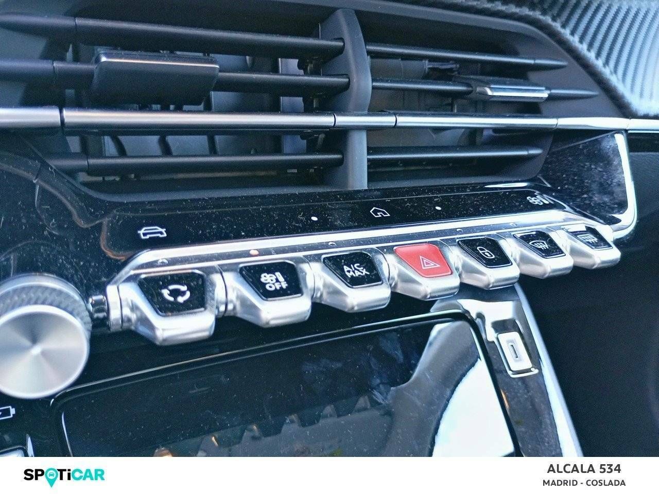 Foto Peugeot 208 20