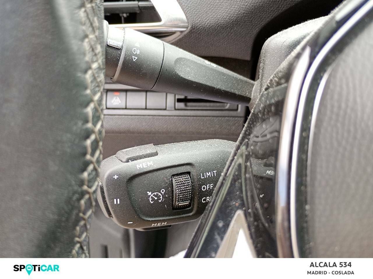 Foto Peugeot 3008 15