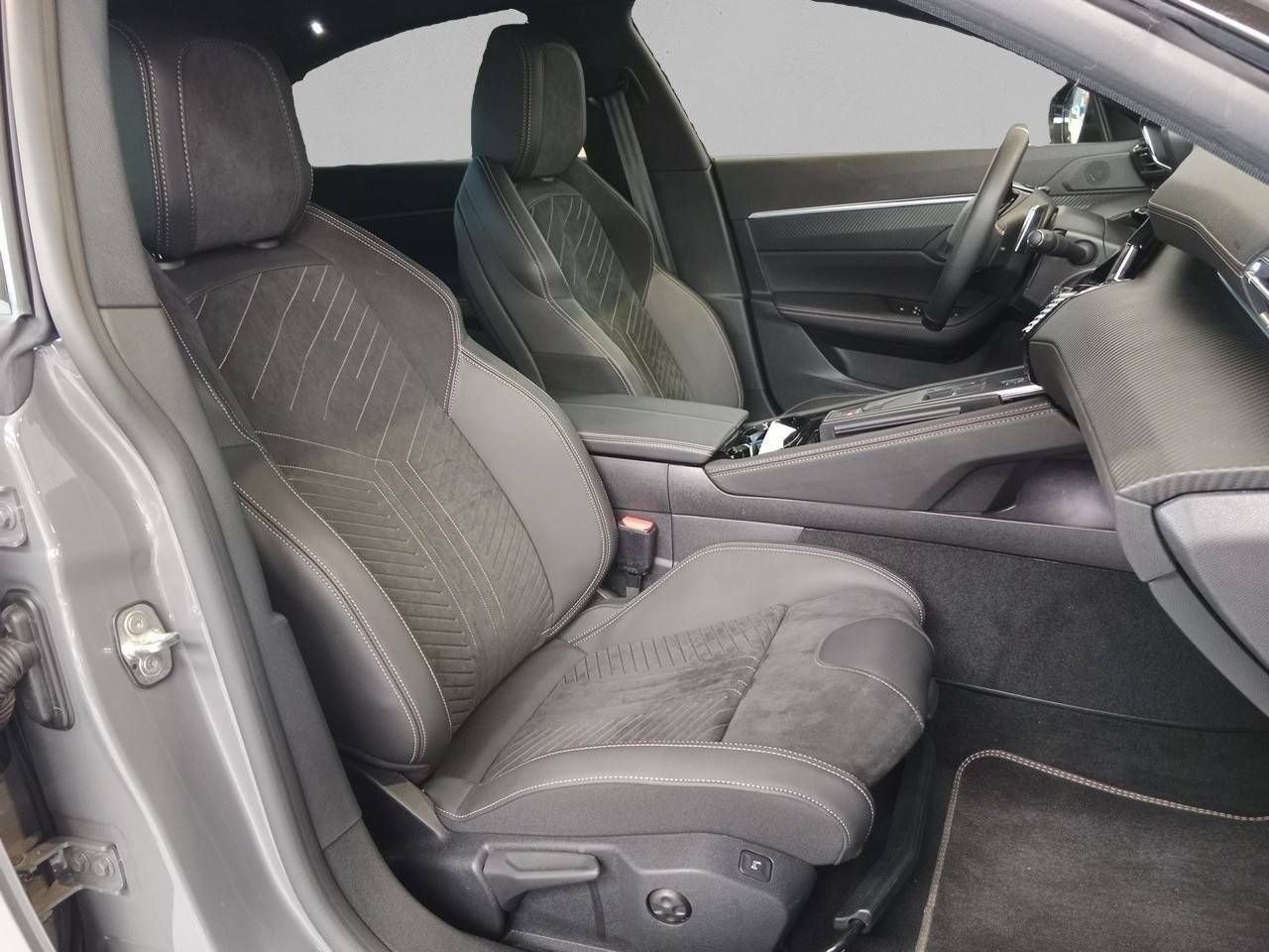 Foto Peugeot 508 12