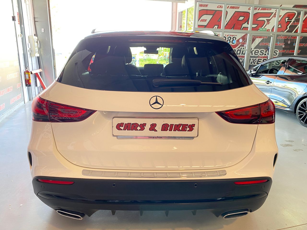 Foto Mercedes-Benz Clase GLA 13