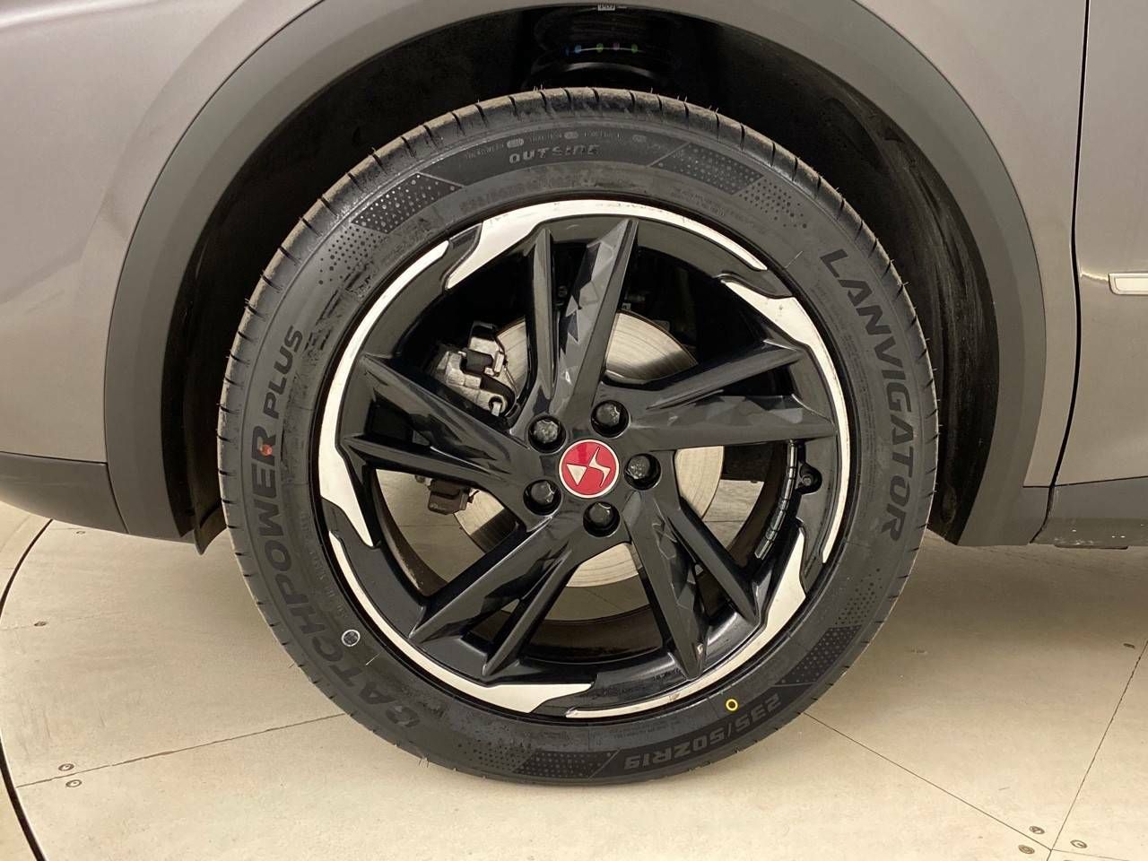 Foto DS Automobiles DS 7 11