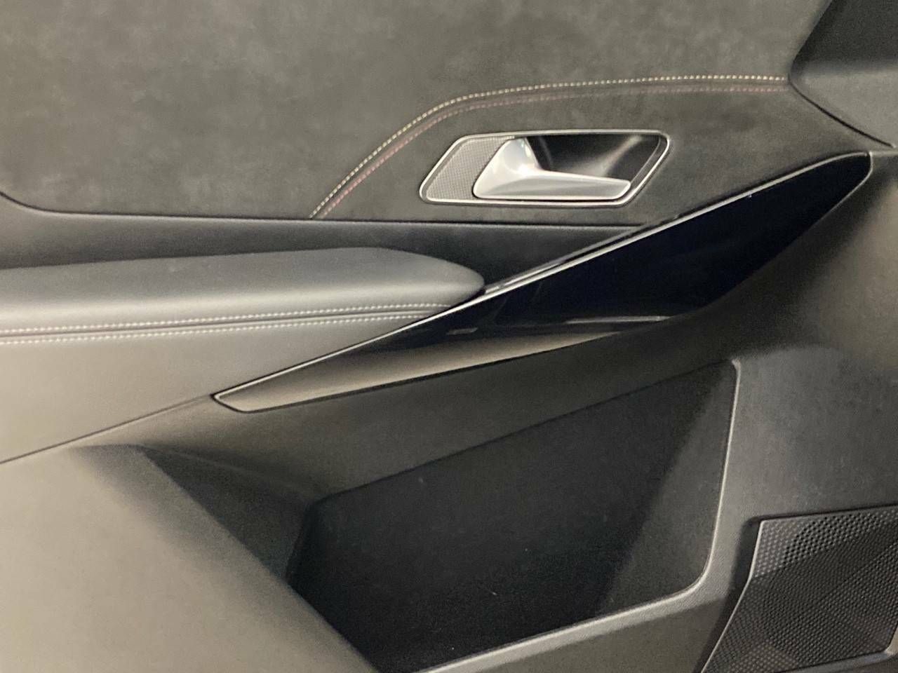 Foto DS Automobiles DS 7 19