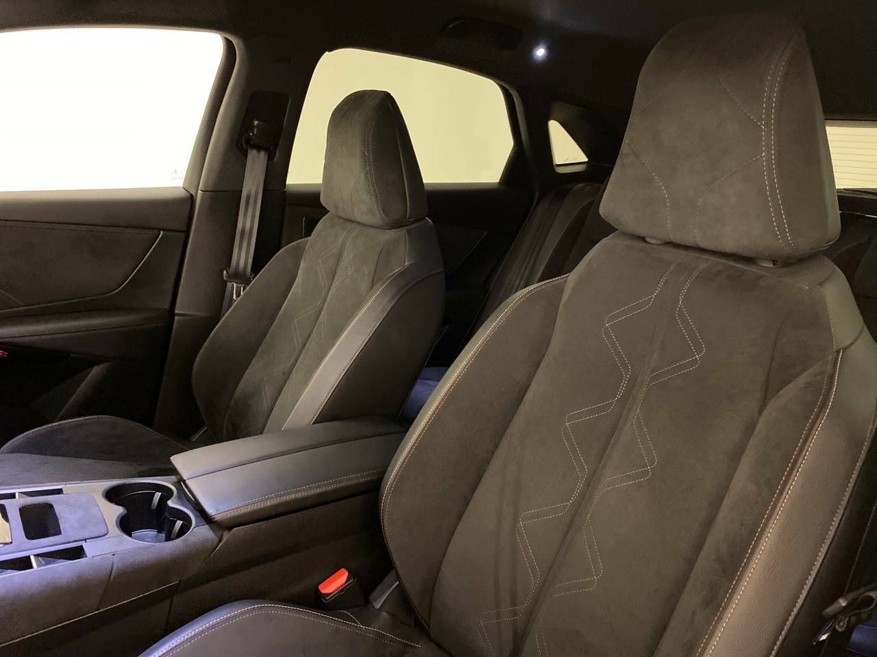 Foto DS Automobiles DS 7 22