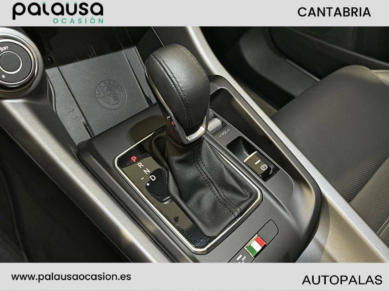 Foto Alfa Romeo Tonale 14