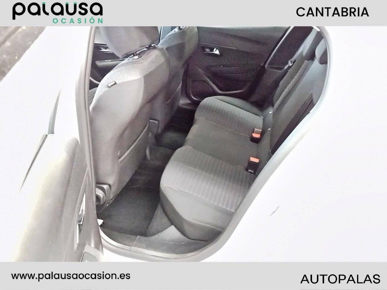 Foto Peugeot 208 10