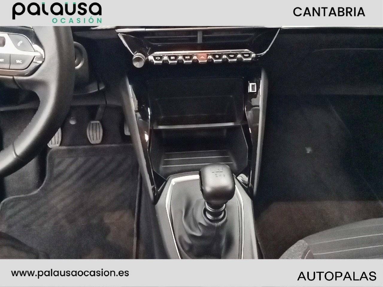 Foto Peugeot 208 14