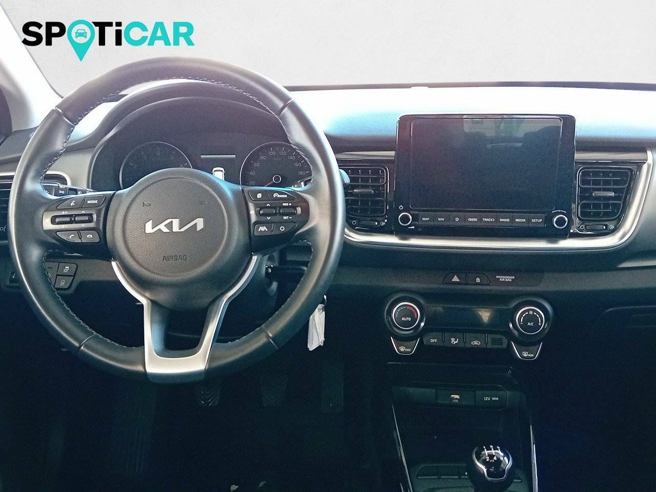 Foto Kia Stonic 8