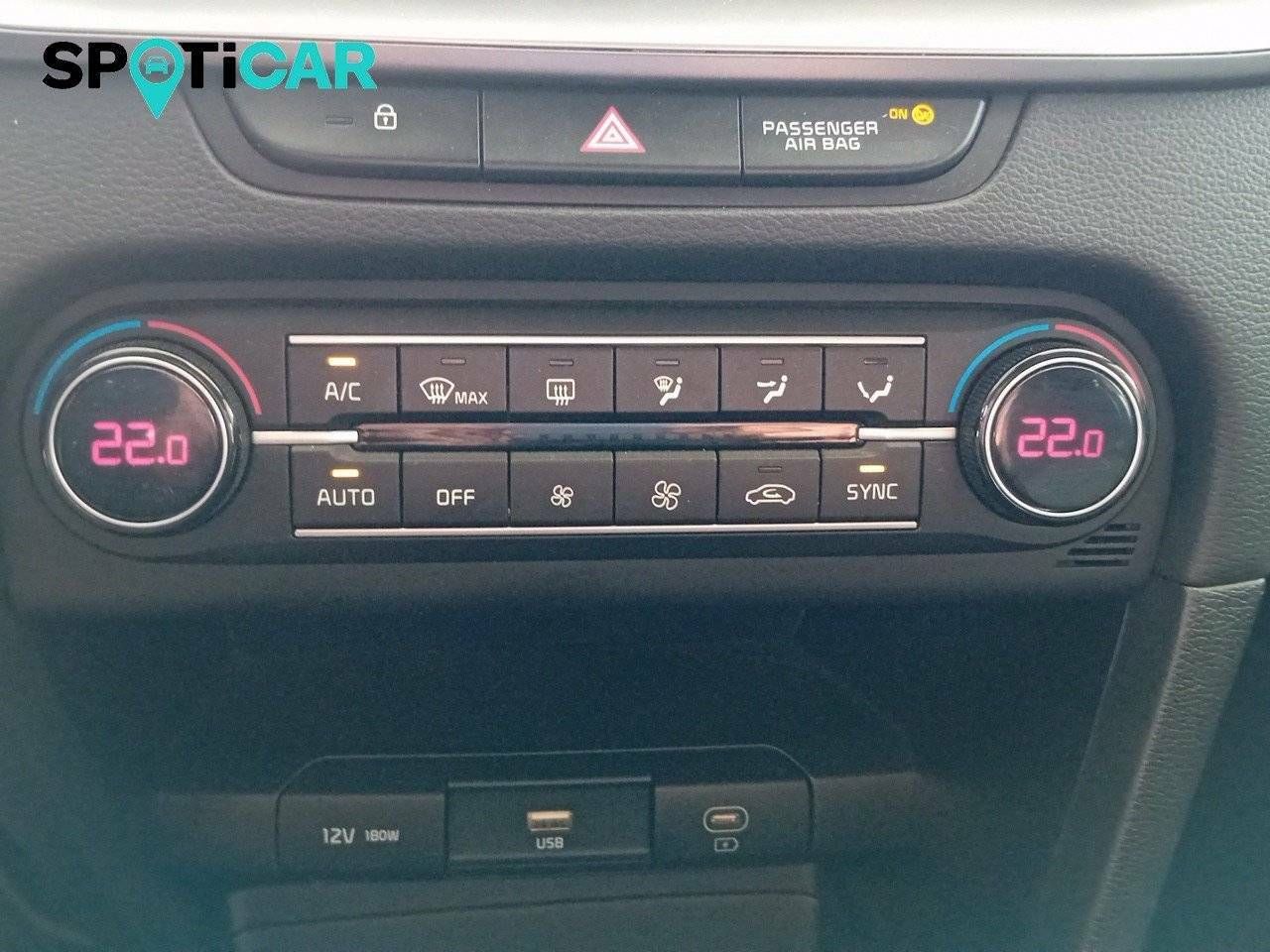 Foto Kia XCeed 15