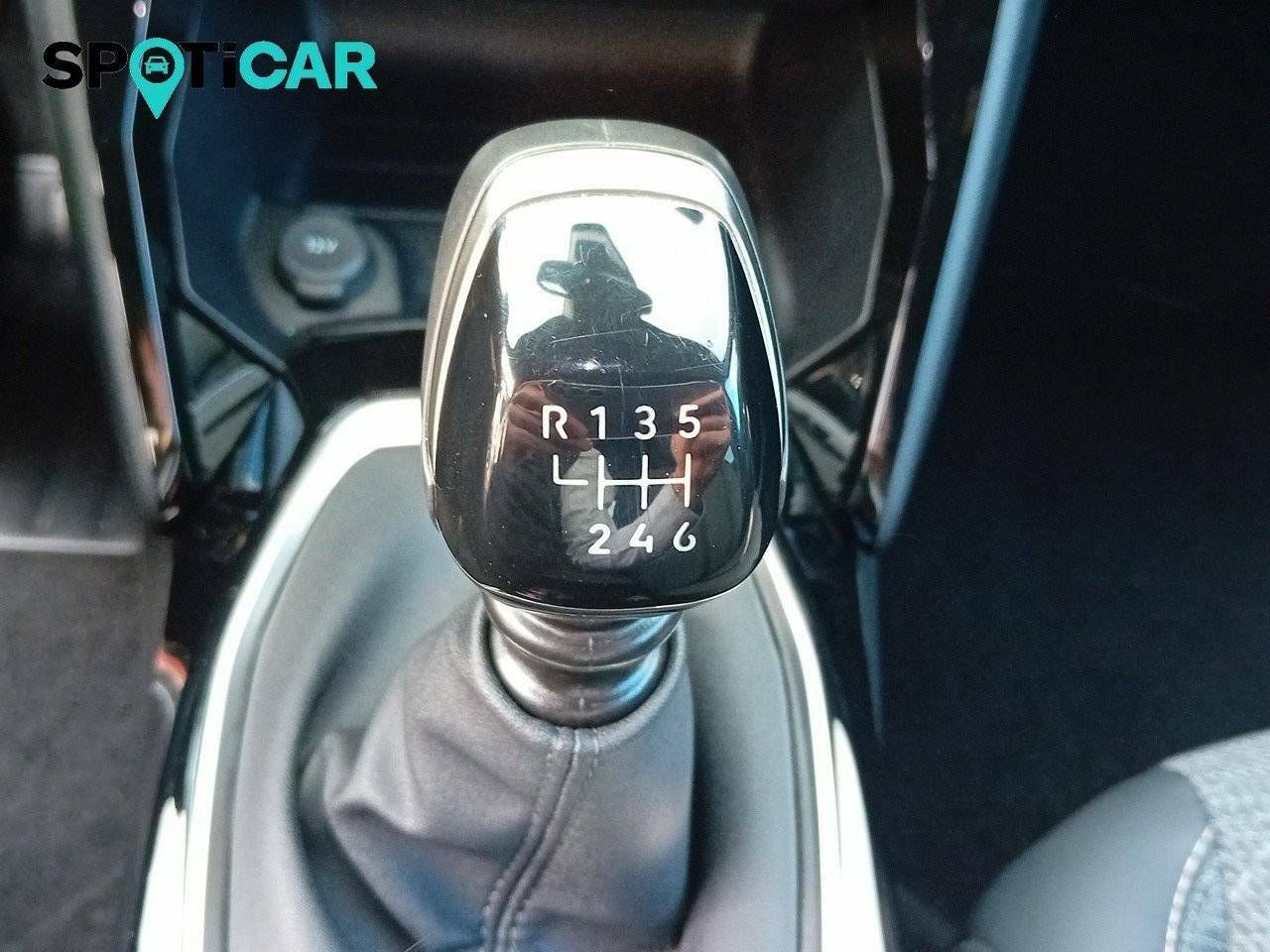 Foto Peugeot 2008 14