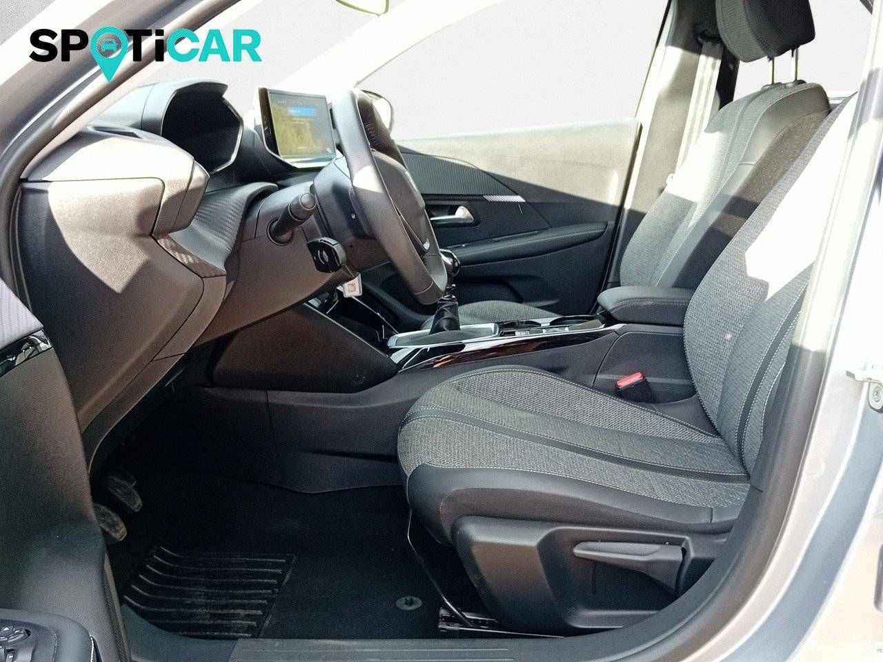 Foto Peugeot 208 11
