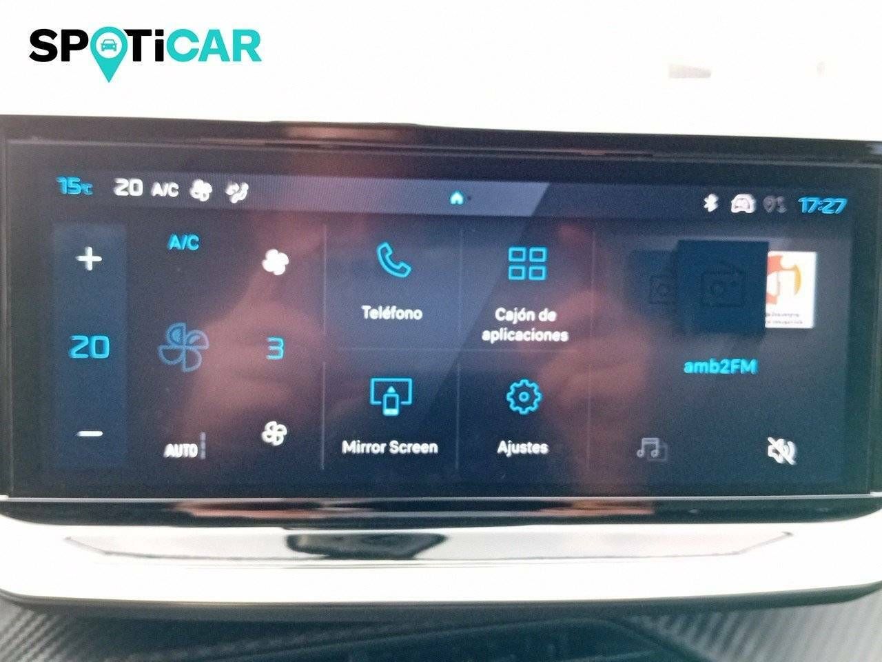 Foto Peugeot 208 19