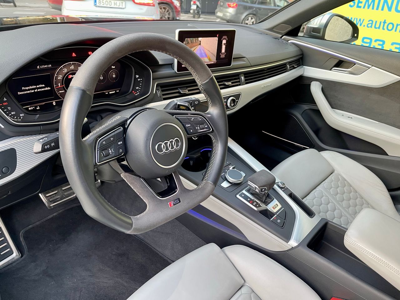 Foto Audi RS4 11