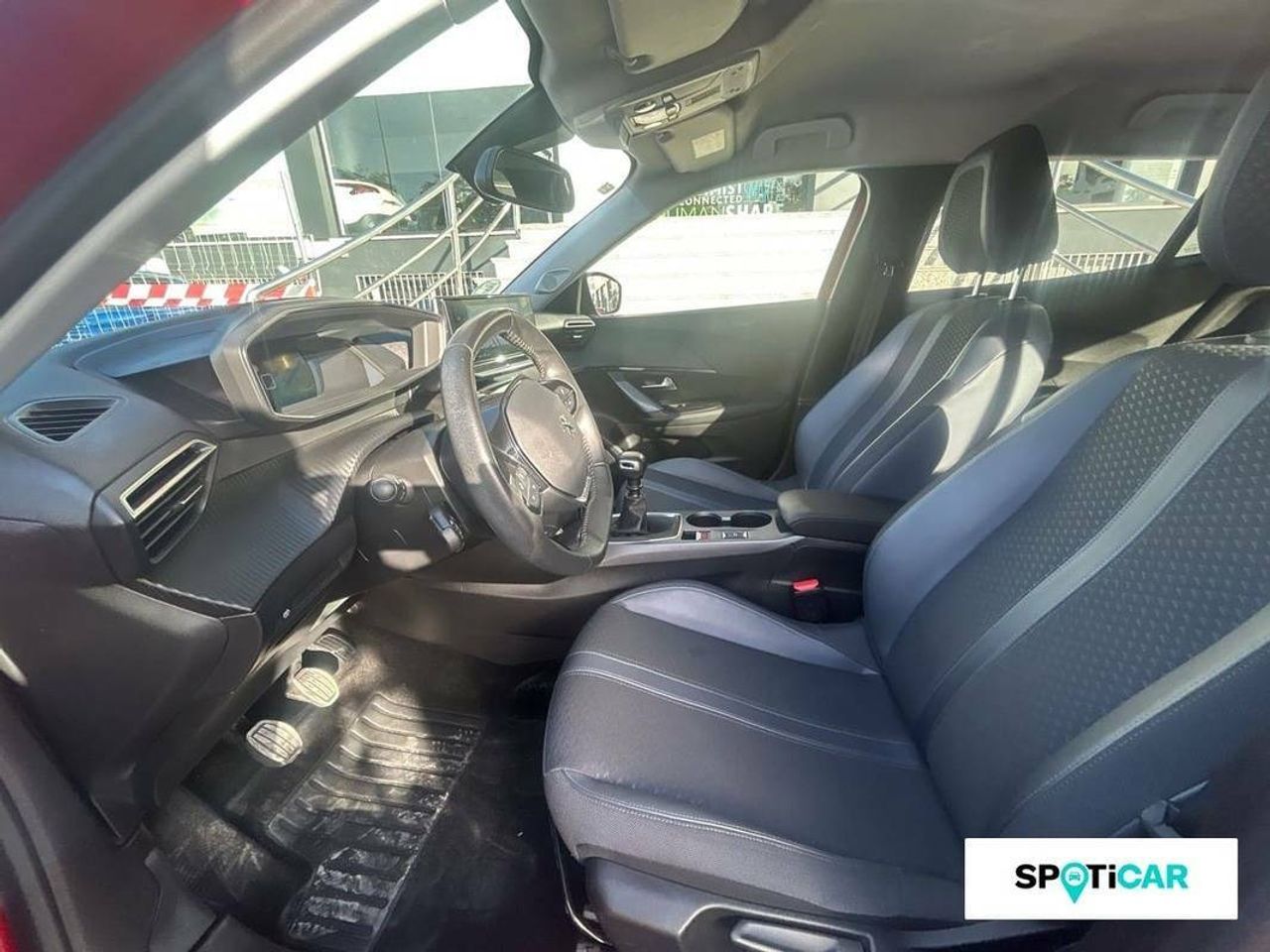 Foto Peugeot 2008 9
