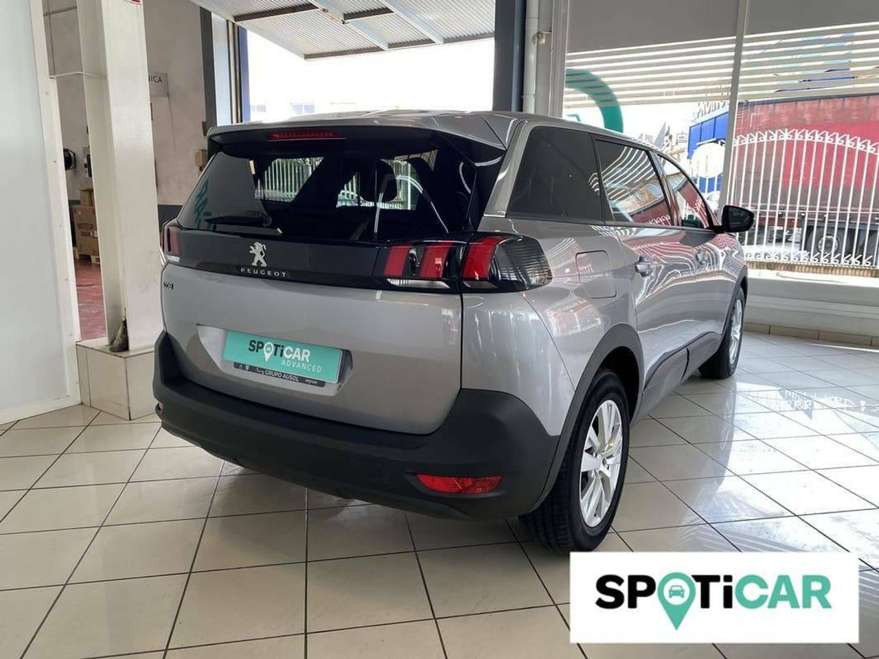 Foto Peugeot 5008 15