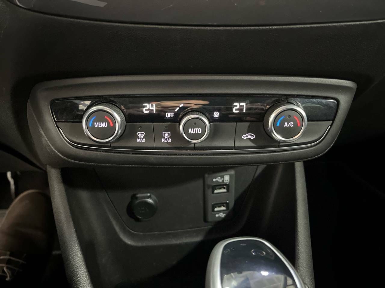 Foto Opel CrossLand 20