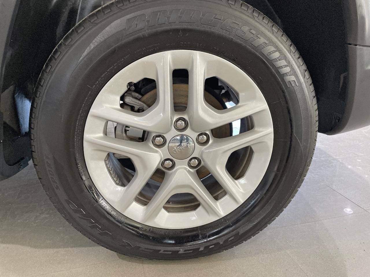 Foto Jeep Compass 11