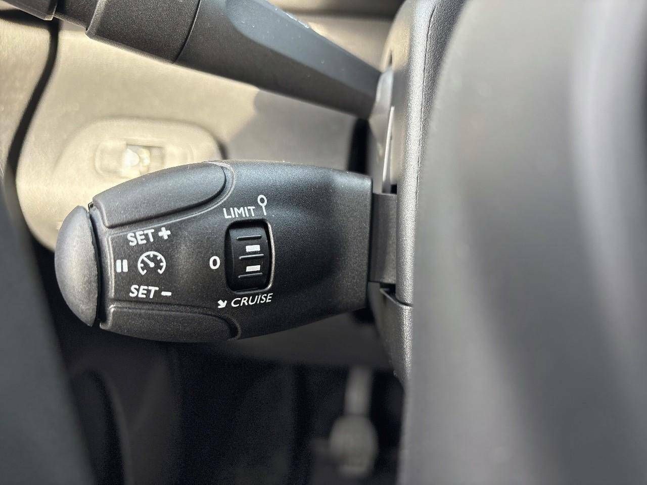 Foto Peugeot Partner 13