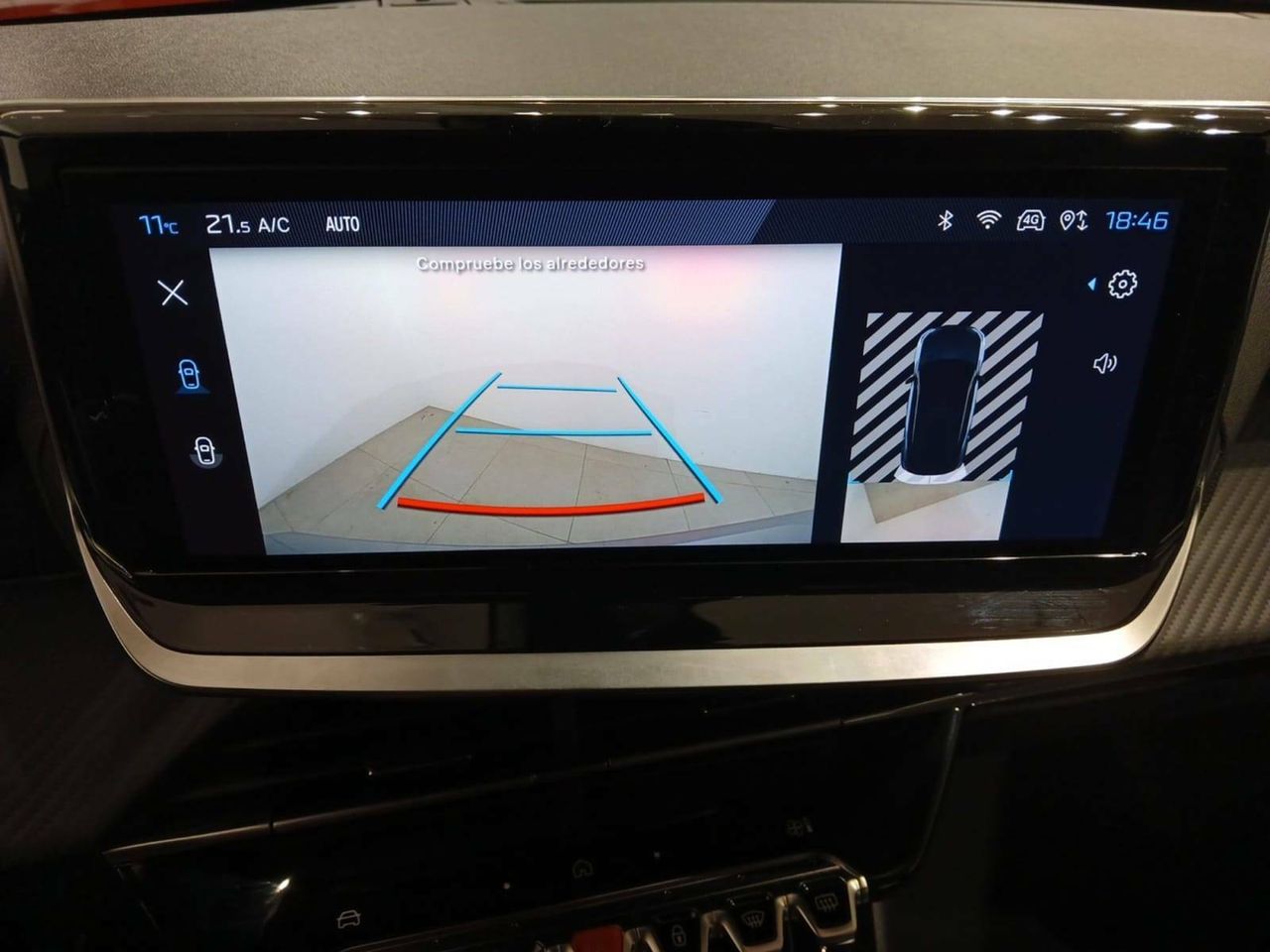 Foto Peugeot 2008 13
