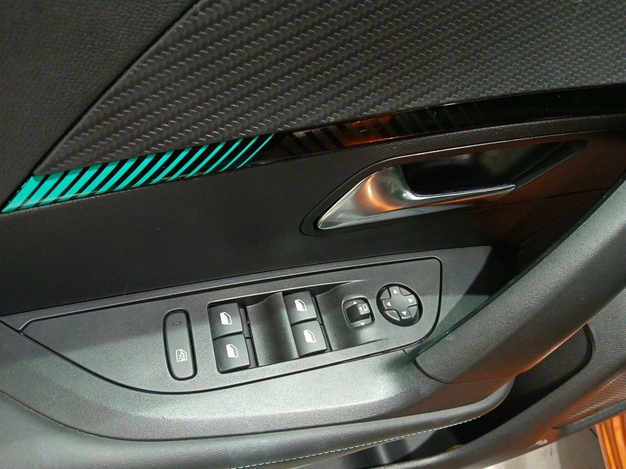 Foto Peugeot 2008 24