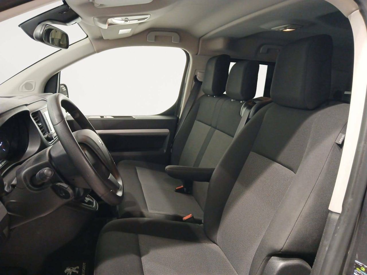 Foto Peugeot Traveller 12