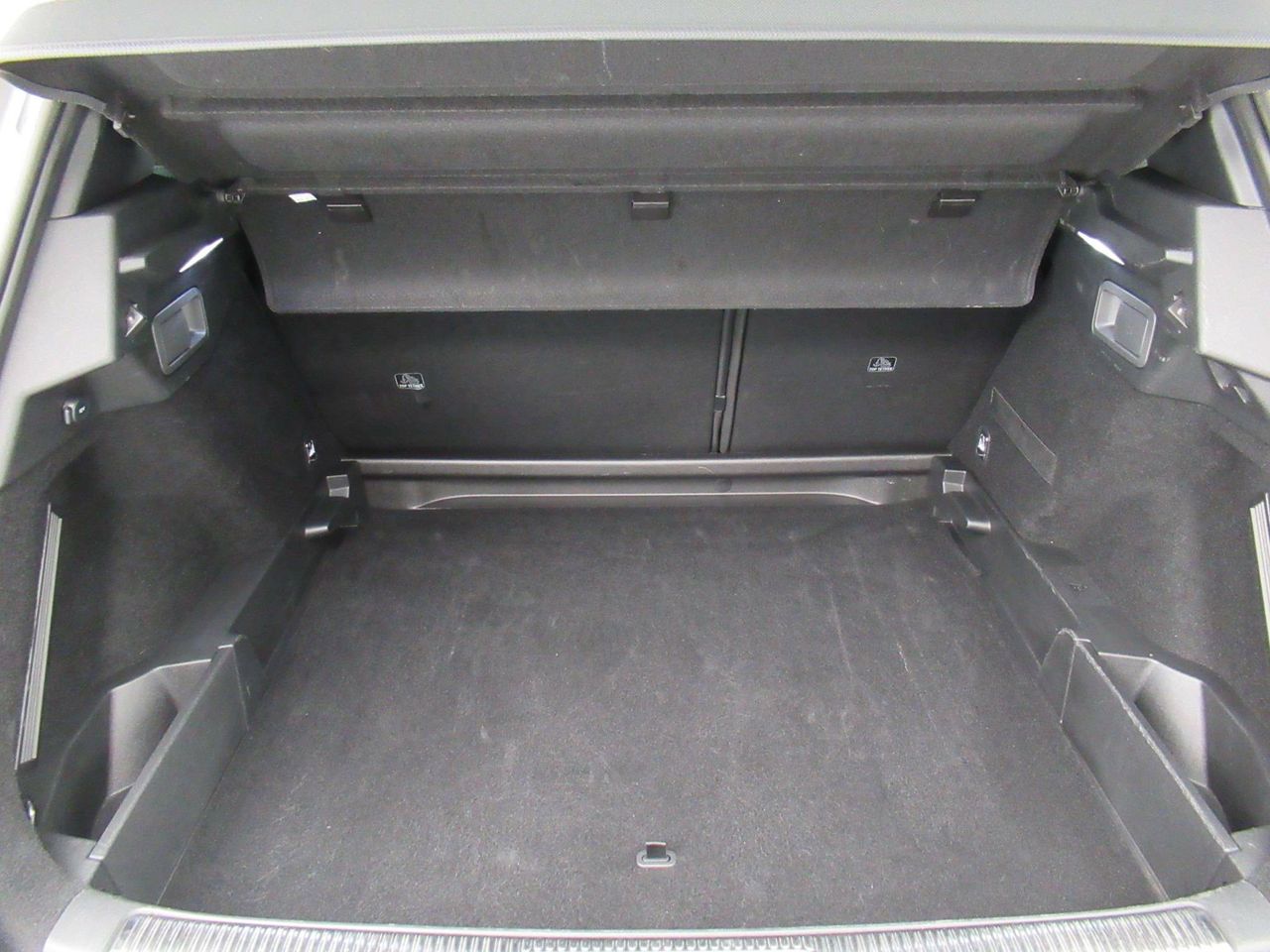 Foto DS Automobiles DS 7 13