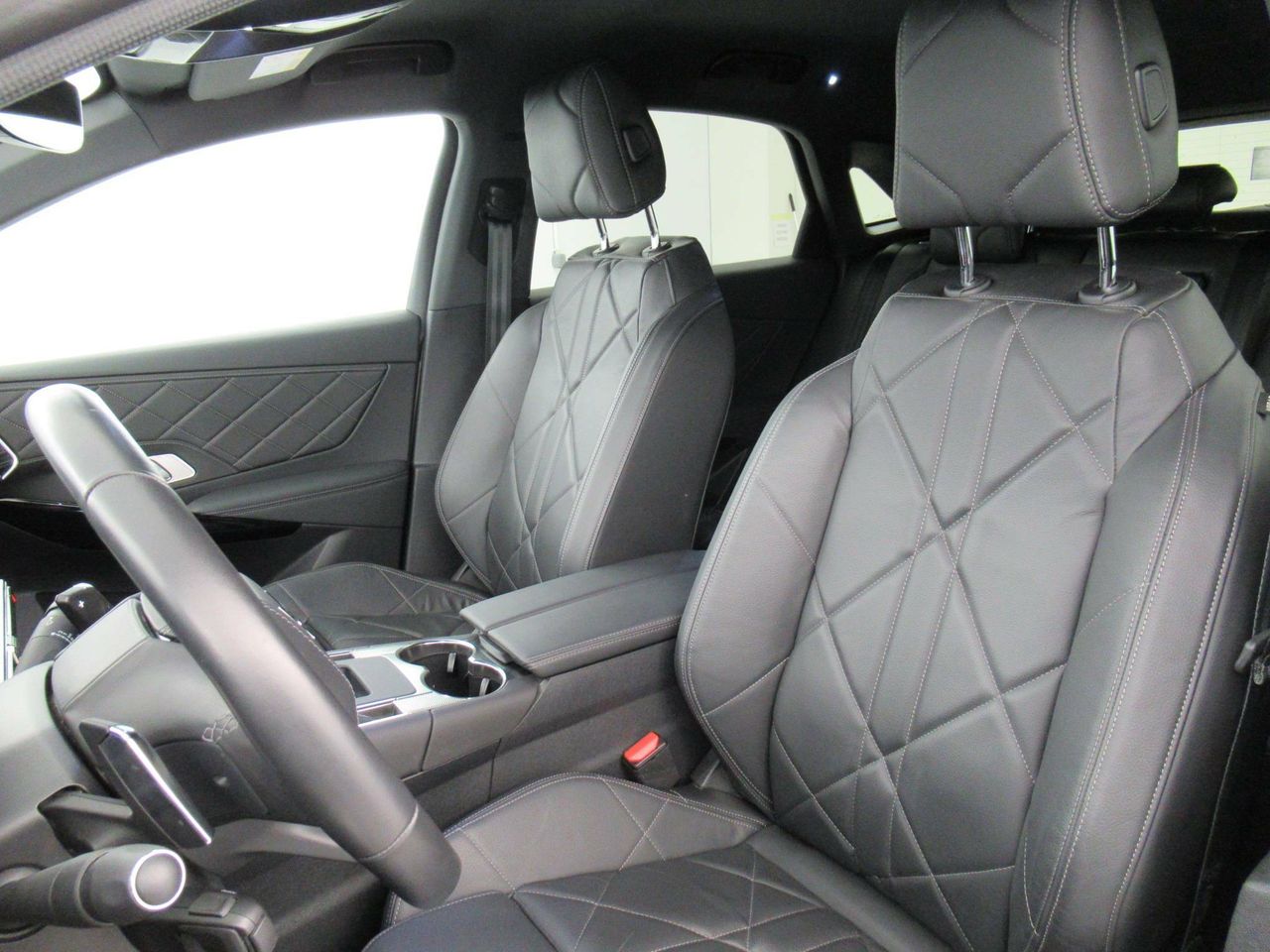 Foto DS Automobiles DS 7 14