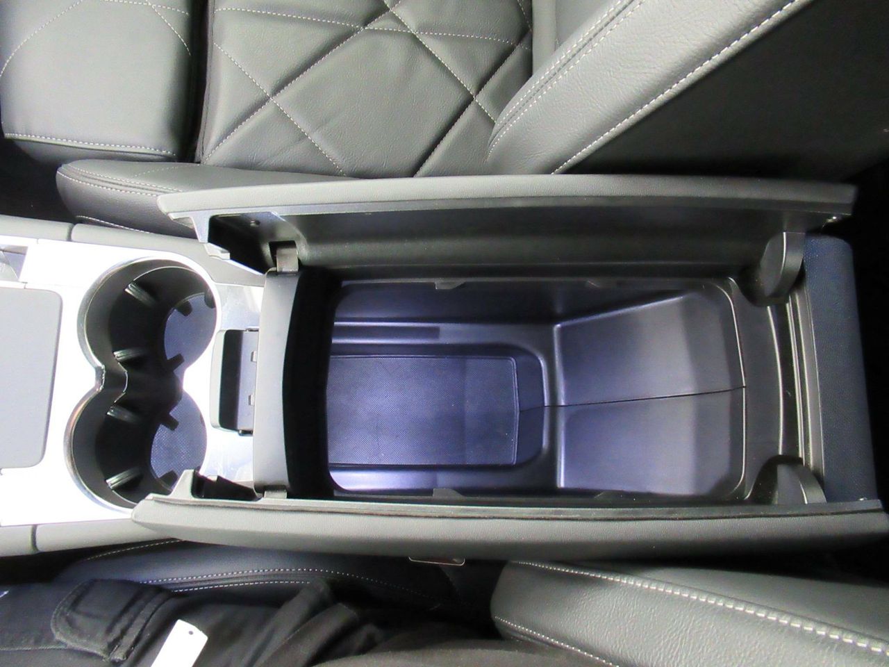 Foto DS Automobiles DS 7 23