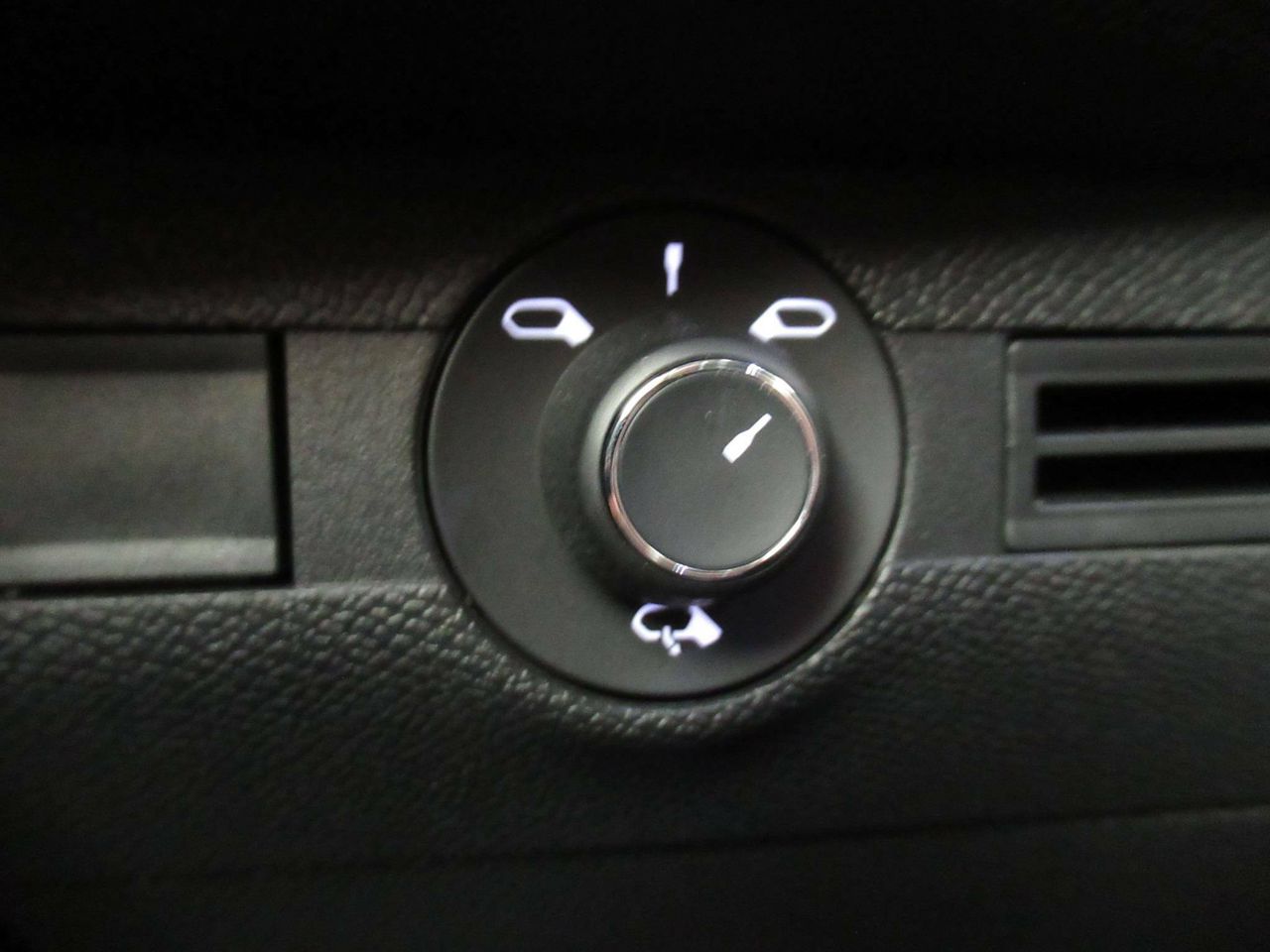 Foto DS Automobiles DS 7 31