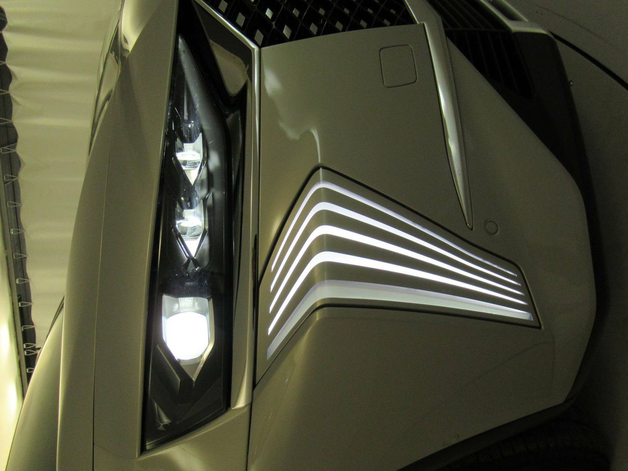 Foto DS Automobiles DS 7 37