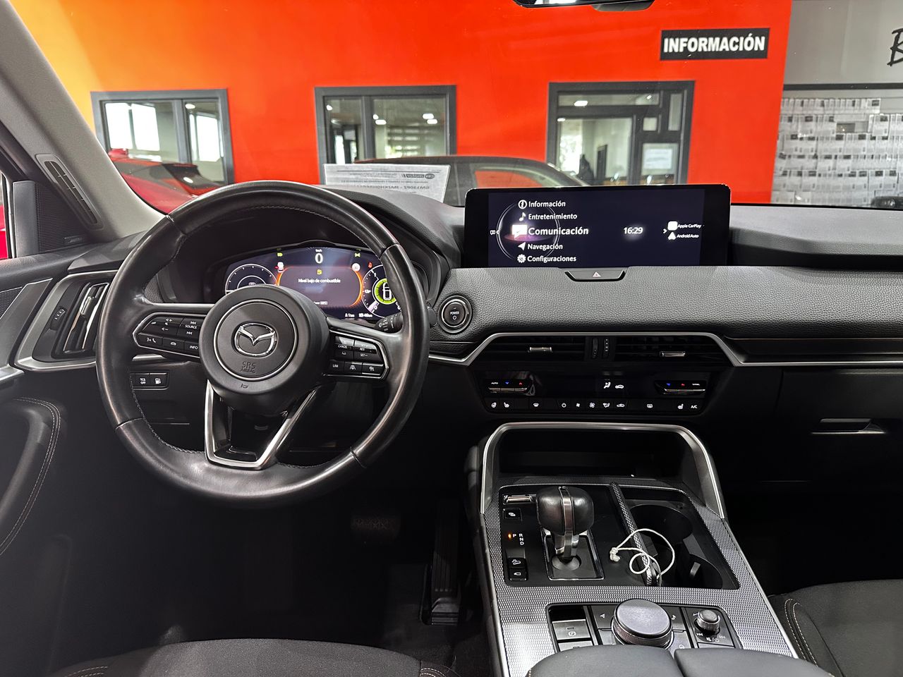 Foto Mazda CX-60 11
