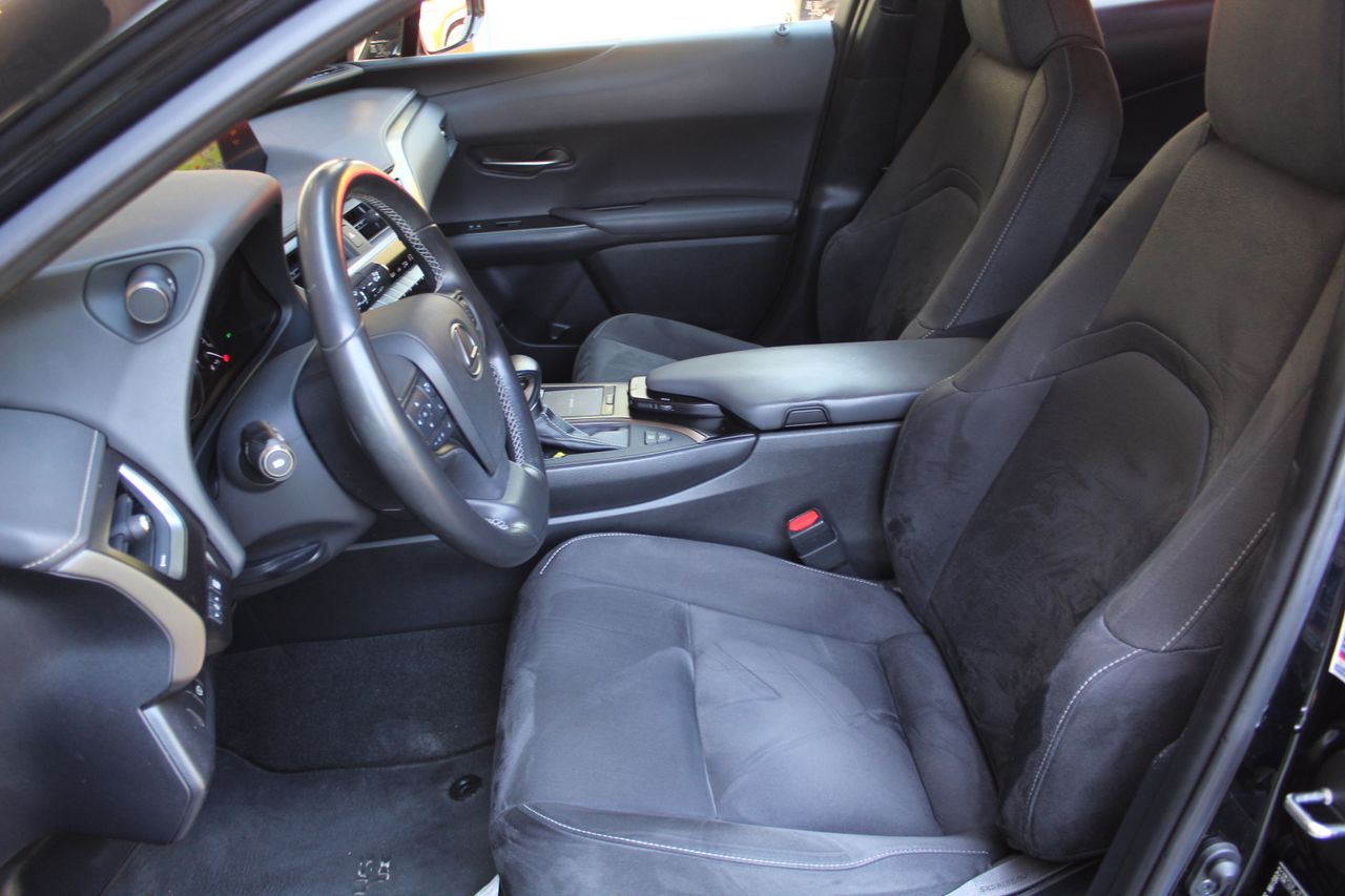 Foto Lexus UX 8