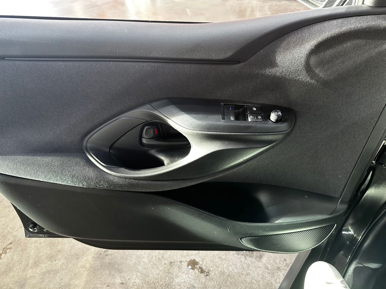 Foto Mazda Mazda2 13