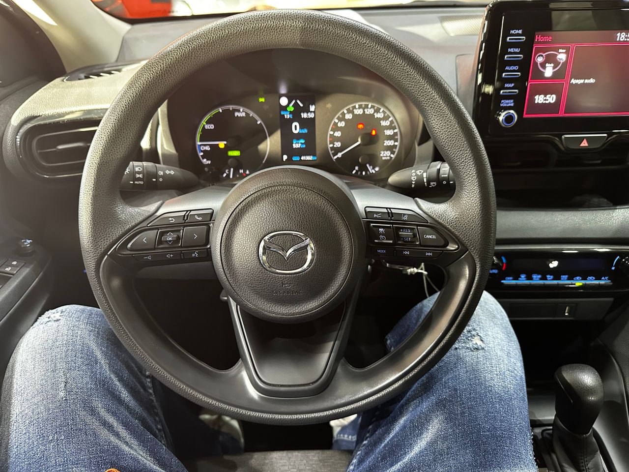 Foto Mazda Mazda2 15