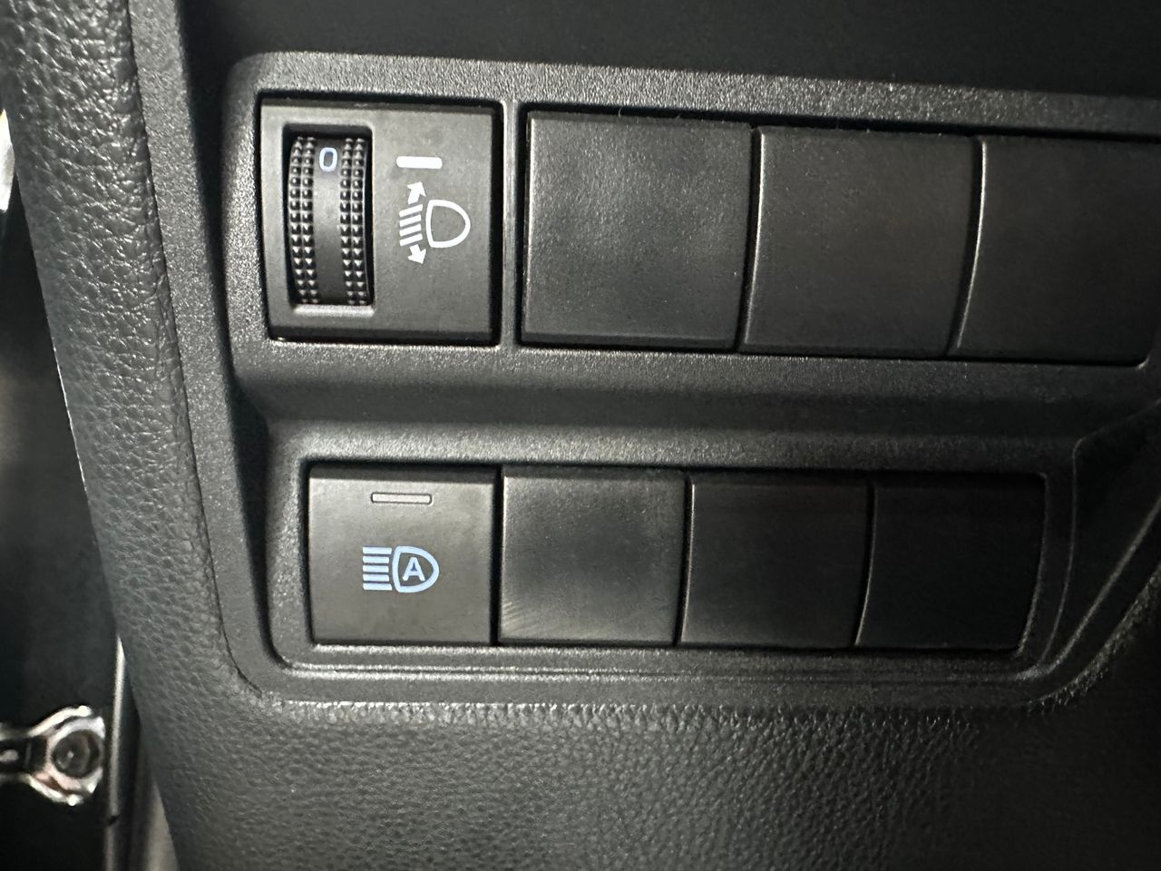Foto Mazda Mazda2 18