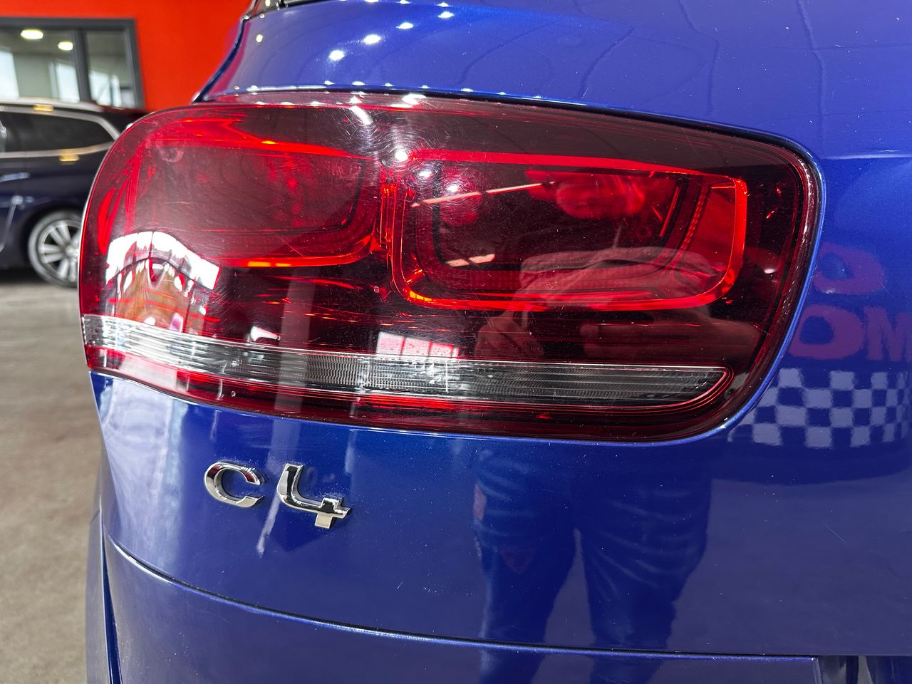 Foto Citroën C4 Picasso 24