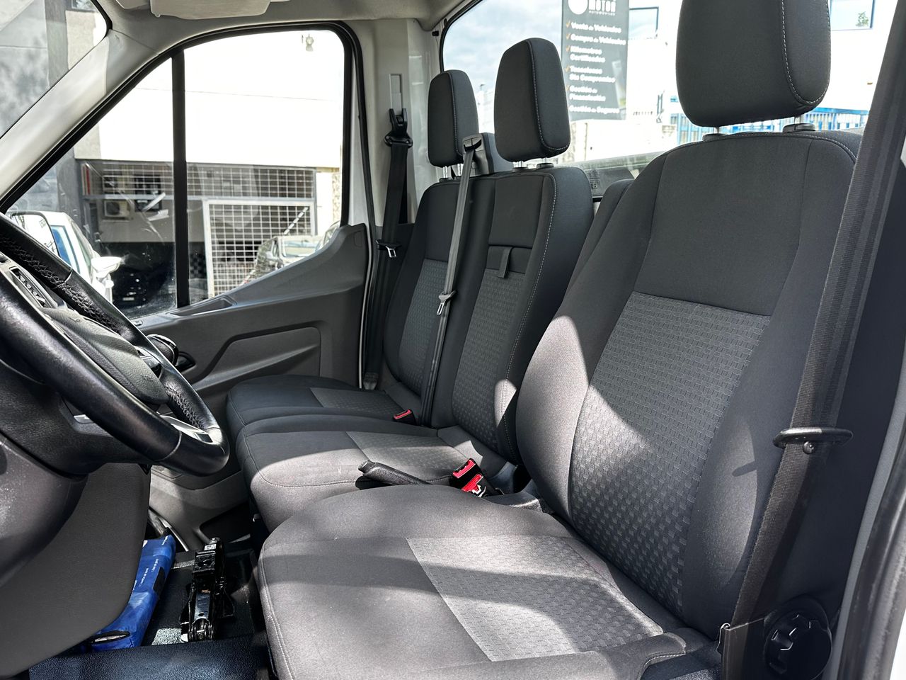 Foto Ford Transit 8