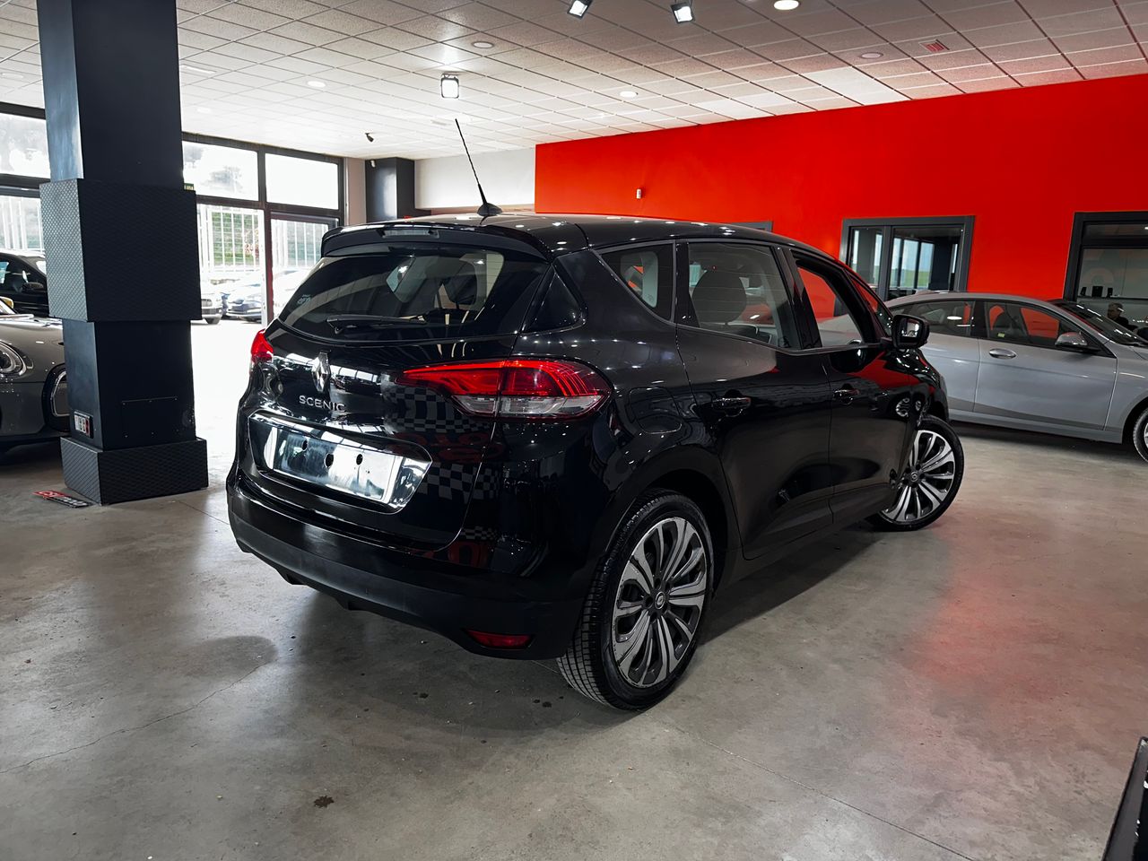 Foto Renault Scénic 6
