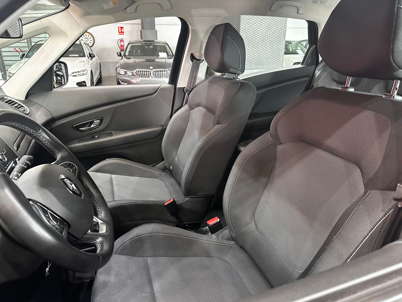 Foto Renault Scénic 9