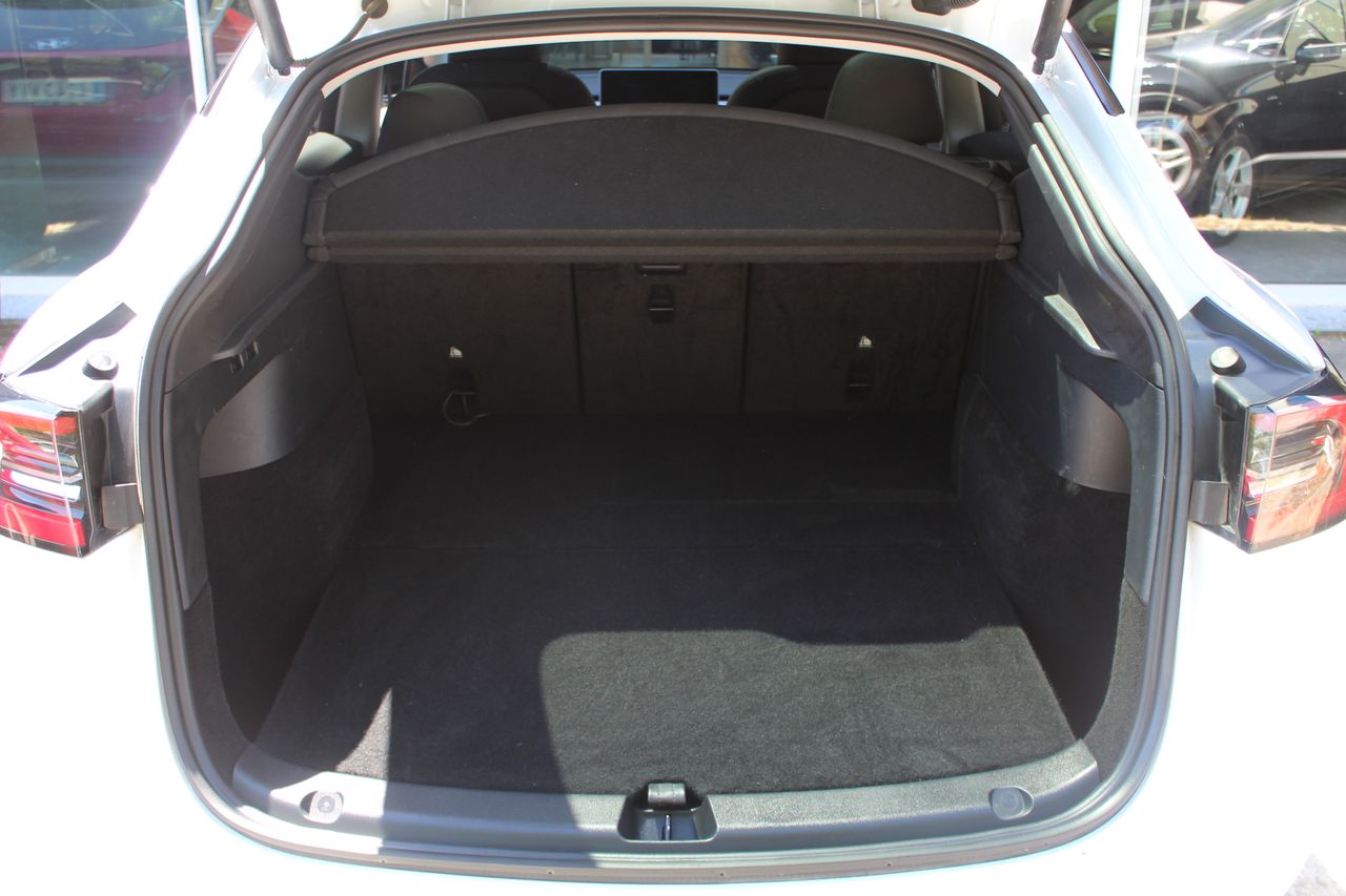 Foto Tesla Model Y 20