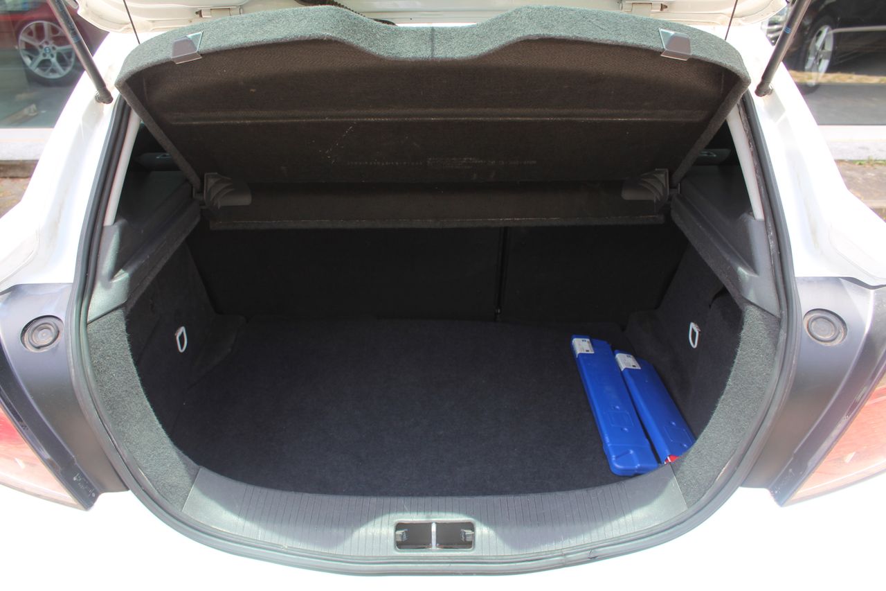 Foto Opel Astra 16