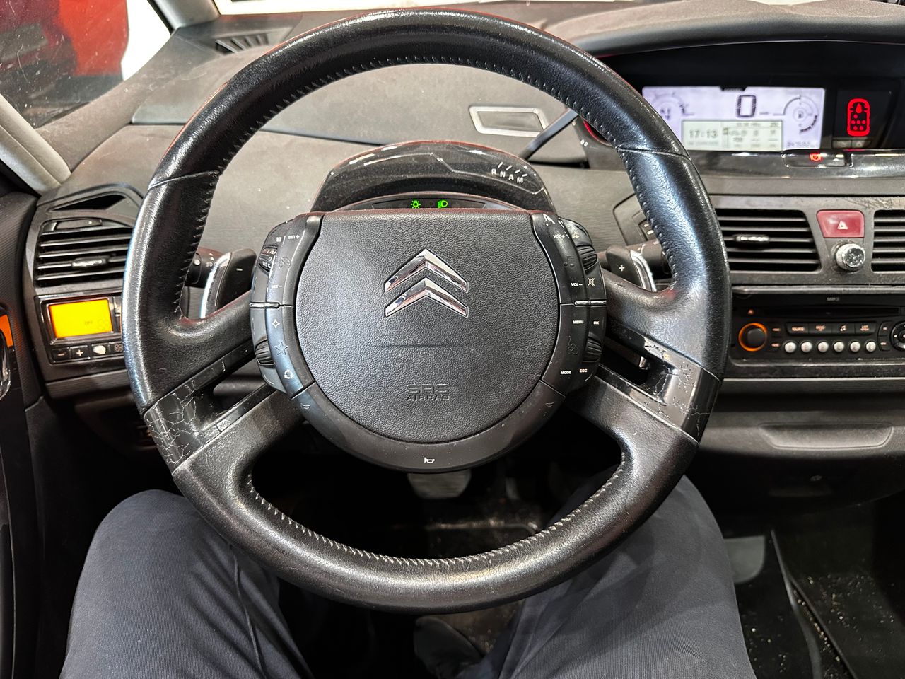 Foto Citroën Grand C4 Picasso 15