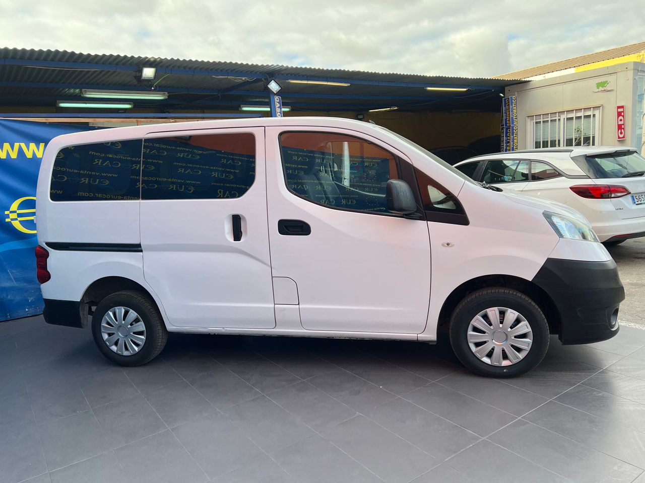 Foto Nissan e-NV200 5