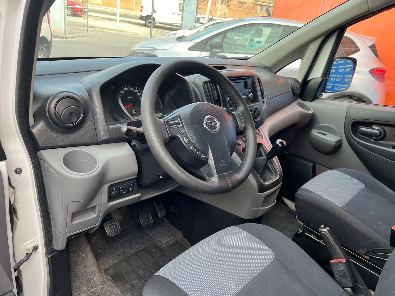 Foto Nissan e-NV200 15