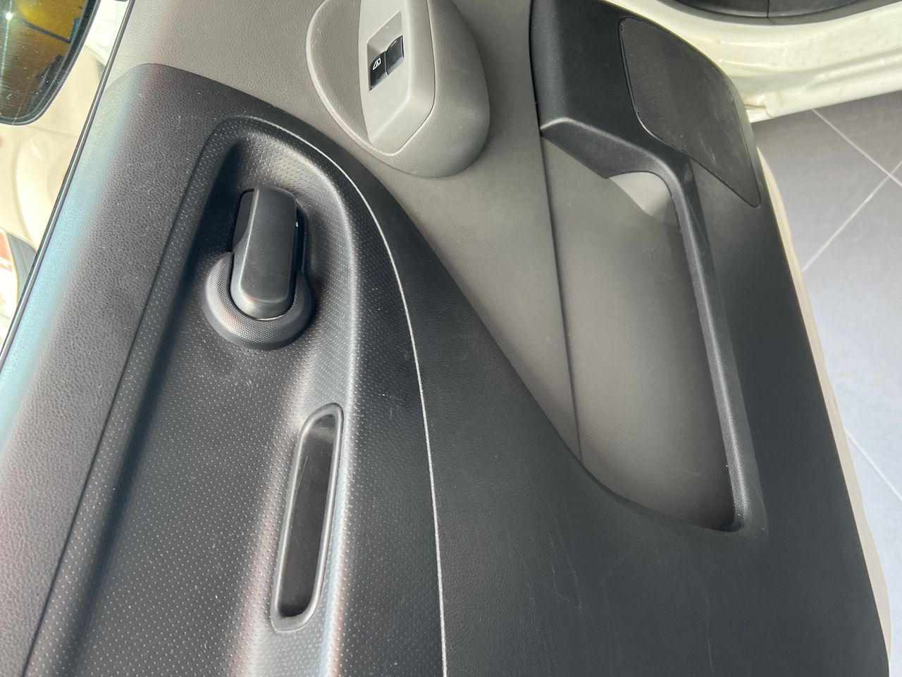Foto Nissan e-NV200 19