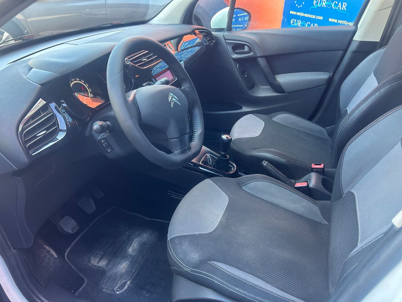 Foto Citroën C3 14