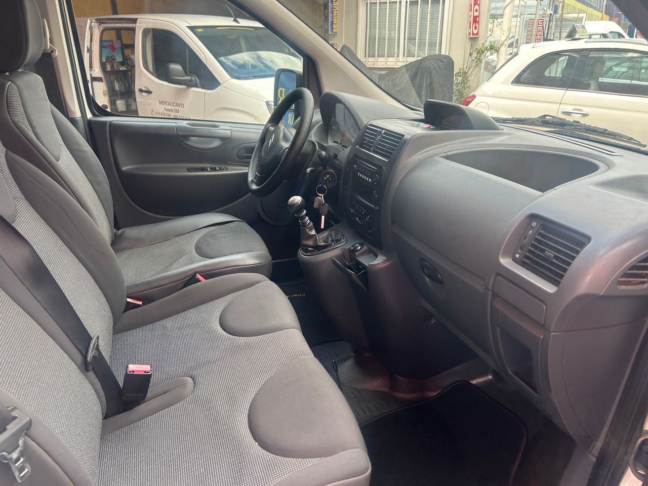 Foto Citroën Jumpy 19