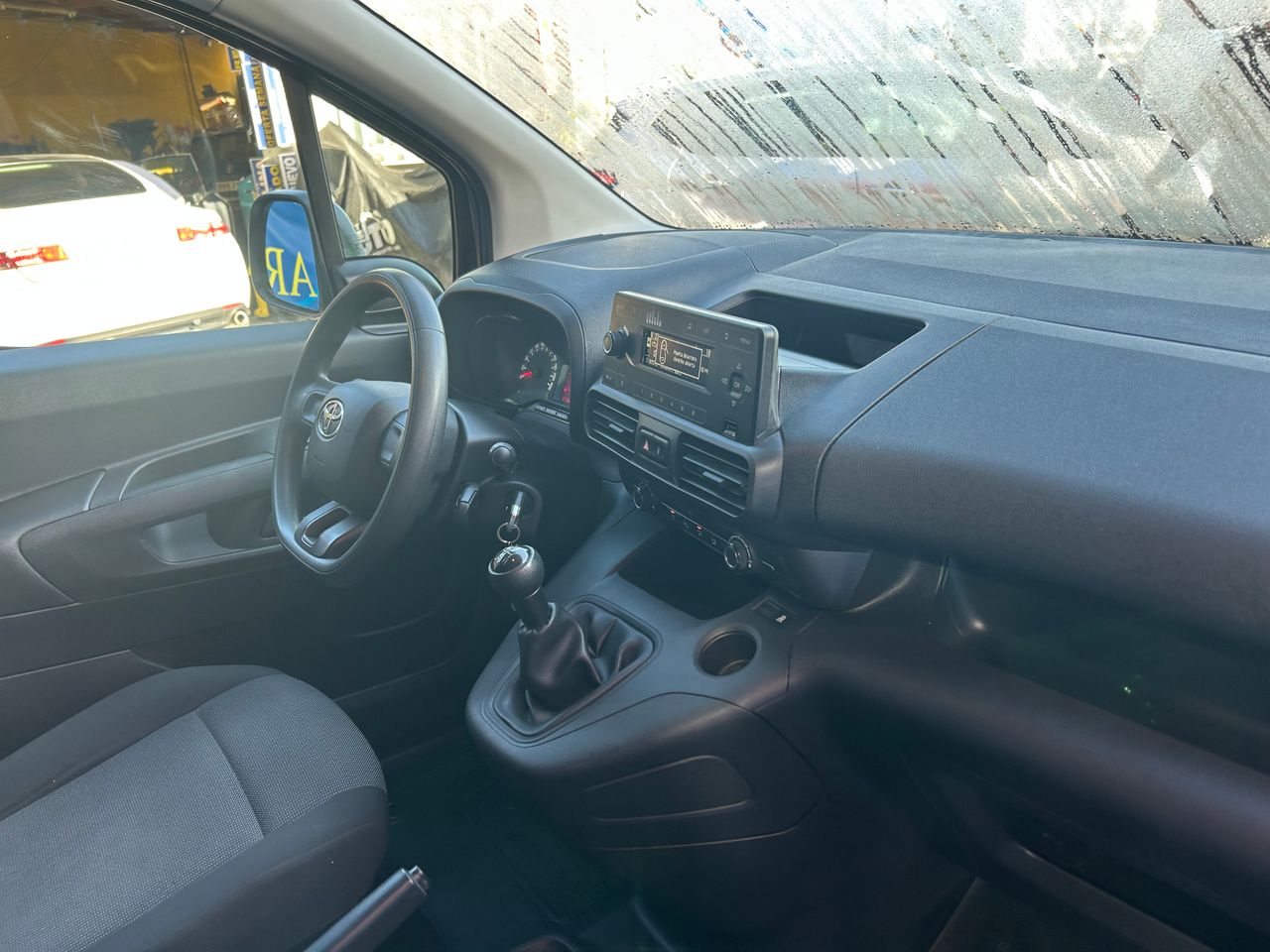 Foto Toyota Proace 13