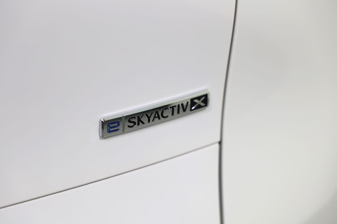 Foto Mazda CX-30 7