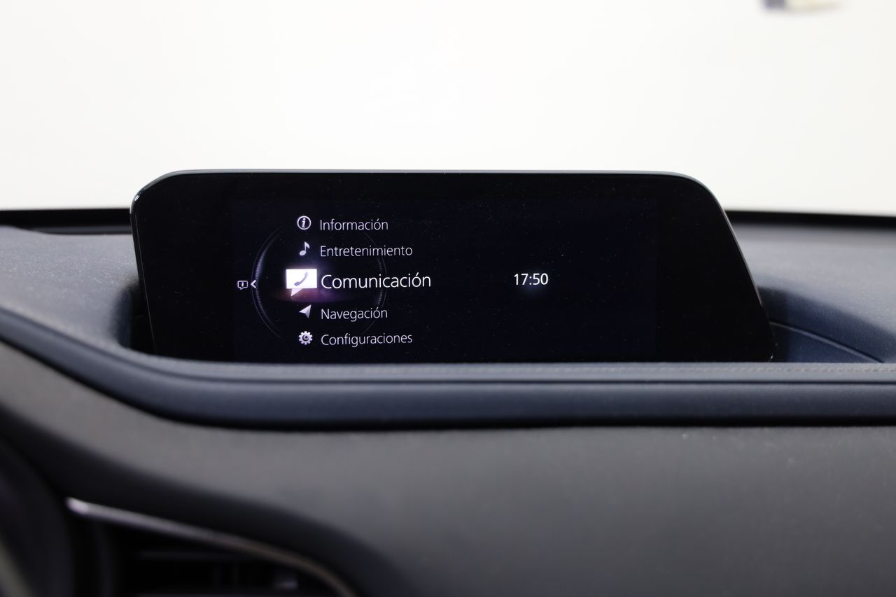 Foto Mazda CX-30 19